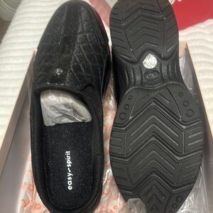 Easy Spirit Black Slip-On Shoes